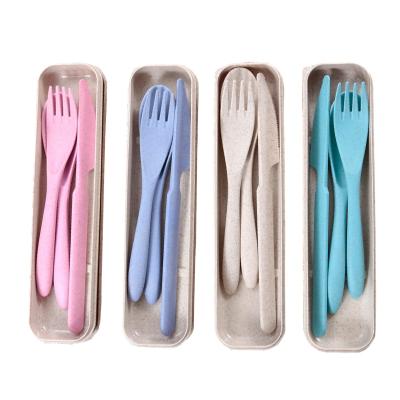 China Straw Wheat Spoon Fork Knife Portable Eco-friendly Sustainable Set Plastic Travel Cutlery With Box for sale