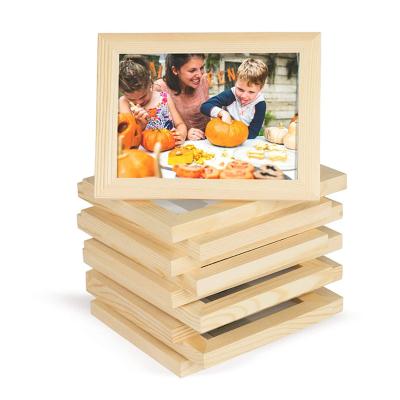 China Wholesale Exquisite Wooden Simple Wood Art Picture Frame For Living Room for sale