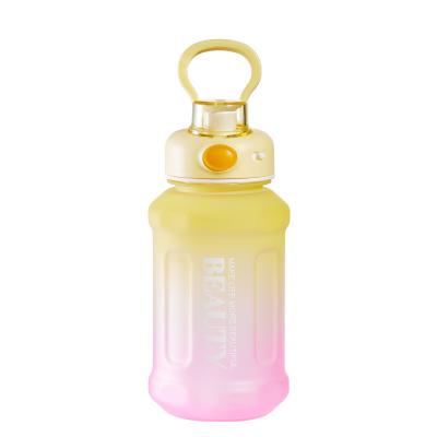 China CLASSIC Large Capacity Gradient Water Bottle Outdoor Sports Portable Plastic Water Cup With Automatic Lid for sale