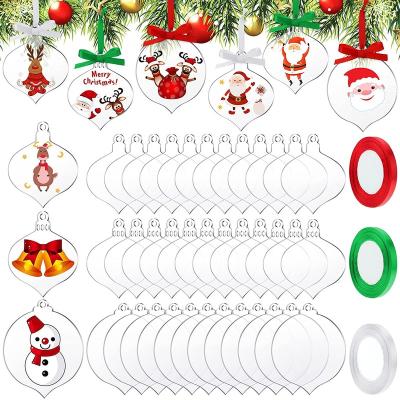 China Customized 3 Styles 30pcs Fancy Customized Round Acrylic Christmas Ornaments With Colorful Ribbon for sale