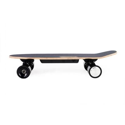 China Motorized Skater Professional Electric Skateboard Dual Motor 450w 600w Hub Motor Skateboard Electric Wheels Maple Cloud Skateboard for sale