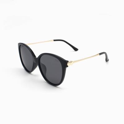 China Hot Selling High Quality Metal Sunglasses Women Fashionable Sun Glasses for sale