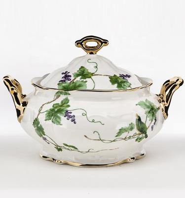 China Latest Design Viable Gold Rim Ceramic Soup Tureen Bowl With Lid for sale