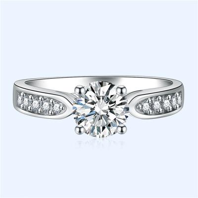 China FASHIONABLE Sensitive Wedding Ring For Women Ring Diamond Jewelry Brass 925 Zircon Engagement Ring for sale