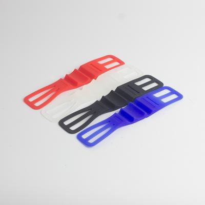 China High Quality Bike Grip Factory Wholesale Bike Grip Elasticity Pocket Silicone Mobile Phone Holder for sale