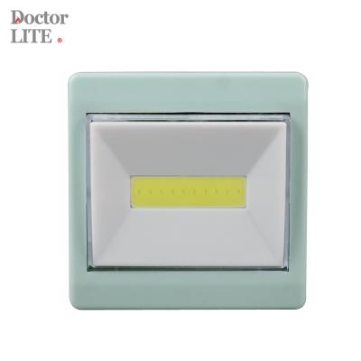 China Modern Indoor Rechargeable Switch Light for sale