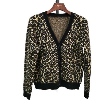 China Wholesale Fashion V-Neck Women's Jacquard Women's Anti-pilling Cardigan Sweater Button Long Sleeve Sweater for sale