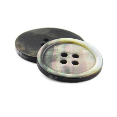 China Natural Pearl Shell Button Dry Cleaning Button Shell Button For Sweater Garment Accessories for sale