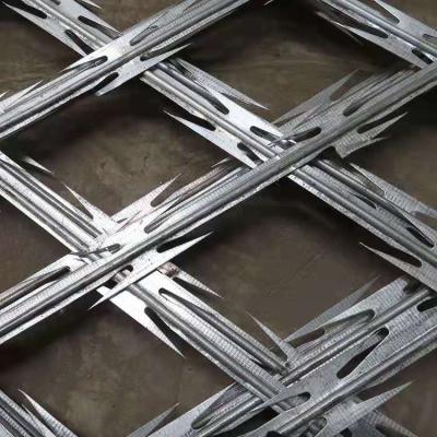 China Best Price Easily Assembled Razor Blade Mesh Fencing Welded Razor Wire Mesh for sale