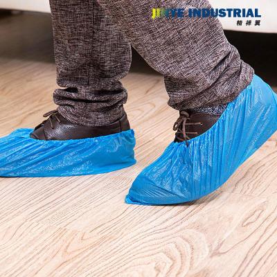 China Disposable plastic and non-woven fabric pp disposable non-slip durable shoe-cover for sale