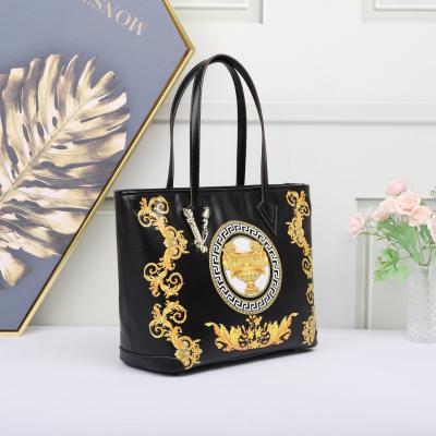 China Fashion new stylish bags shoulder bags ladies large women handbags 2021 ladies printing shoulder shopping bags good quality for sale