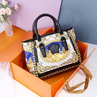 China Fashion top selling handbag for women colorful printing tote bags for ladies textures designer bag for girls large capacity shopping bag for sale