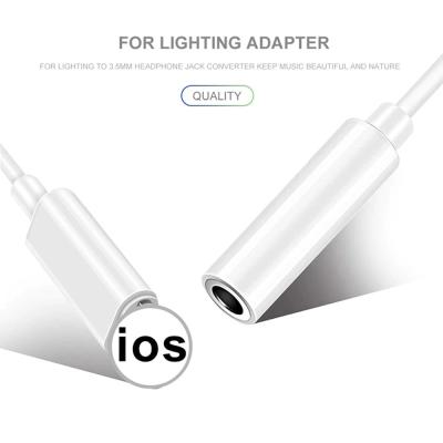 China Original Speaker Chip Earphone Splitter for iphone Lightning to Earphone Jack Audio 3.5mm Cable for sale