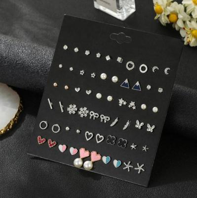 China Set of 30 pairs/set FASHIONABLE crystal rhinestone triangle earrings stud earrings knot 2021 new pearl earrings for sale