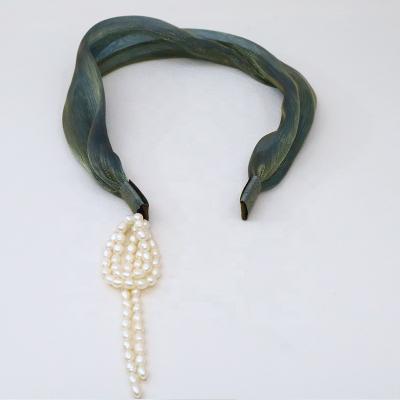 China New Arrived Gold Silk Freshwater Pearl Headband European and American Style Fashion Women's Korean Hair Accessories for Girls or Women for sale