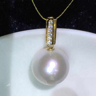 China FASHIONABLE Luxury 18K White Gold Cubic Zircon 11-12mm Natural Freshwater Pearl Pendant For Wedding for sale