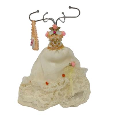 China STYLISH soft toy JEWELRY HOLDERS FOR NECKLACES and BRACELETS for sale