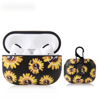 China Daisy Leather Earphone Case Silicone Faux Leather Case For Apple iPhone Airpods Pro for sale