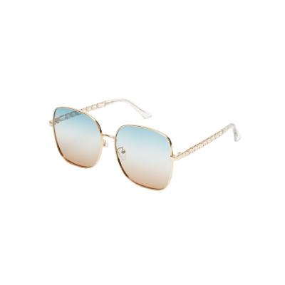 China Fashion sunglasses 2022 new ODM order beach sunglasses eyewear women fashion gradient lens sunglasses metal frame for sale