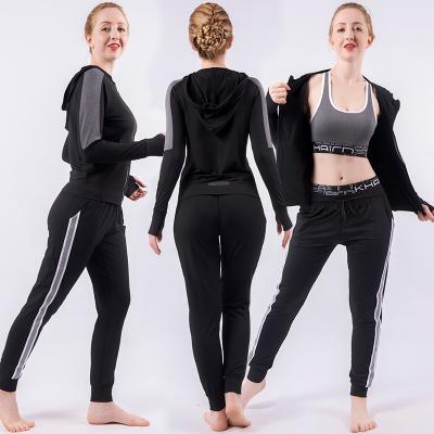 China Custom Ladies Gym Breathable Yoga Wear Breathable Sweatshirt And Shorts Comfortable Quick Dry Set Woman for sale