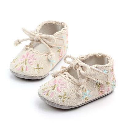 China Flat Butterflies Embroidered Princess Girls Baby Toddler Soft Sole Breathable Anti-Skid Shoes for sale