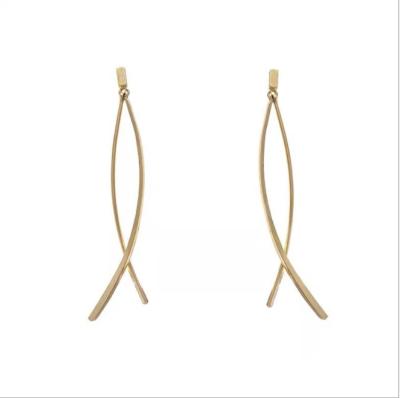 China FASHIONABLE Curved Double Threader Drop Dangle Earrings for sale