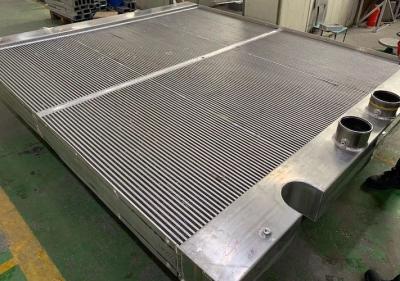 China Aluminiumstangen-Platten-Luft abgekühlter Wärmetauscher für industrielle Maschinen-abkühlende Lösung zu verkaufen