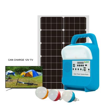 China Fashion Design wiederaufladbare Sun Power Generator Sonnensystem Licht tragbares Kraftwerk Mini Solar Light System zu verkaufen