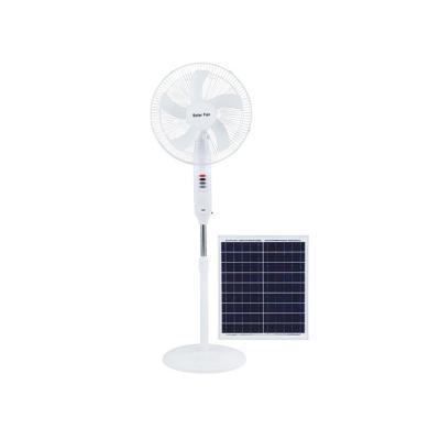 Cina Rechargeable 25W Solar Powered Outdoor Fan 18650 Lithium Battery 3 Wind Gears With Panel in vendita