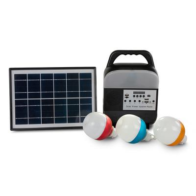 China Equipo ligero que acampa solar ligero de energía solar movible del sistema Microgenerator del parque en venta