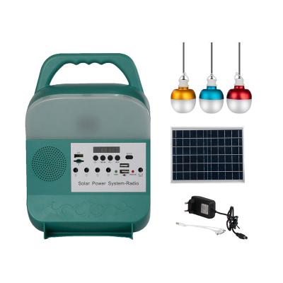 Cina 10W a 100W 8 ore di luce di campeggio solare portatile per i picnic in vendita