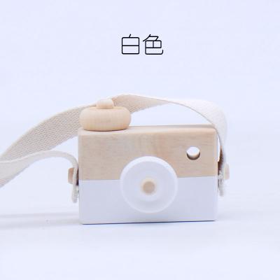 China Beautiful Colorful Classical Children's Toys Preschool Development Pretend Children Mini Wooden Game Camera Toy for sale