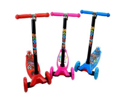 China Durable High Safety 4 Wheel Kids Scooter Foldable Waist Adjustable Child Kick Scooter for sale