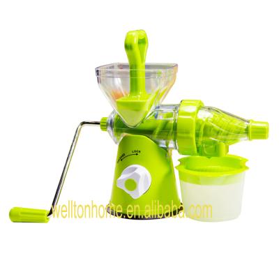 China New design eco-friendly attractive price advanced practical juicer machine orange mango grape fruit juicer with handle for sale