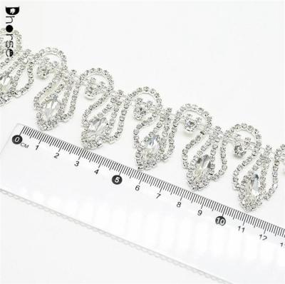 China Hot Selling Bling Bling Decorative Alloy Rhinestone Chain Flatback Rhinestone Trim for sale