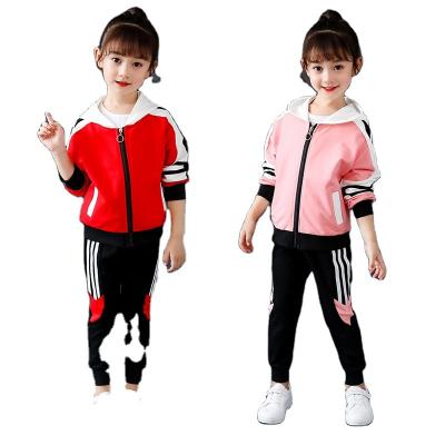 China Anti-wrinkle girl suit 2022 new autumn dress western style student suit sports hooded coat pants two suits for sale