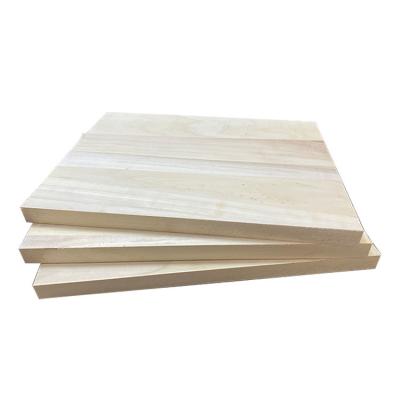 China best quality poplar wood panel lumber prices poplar wood eco-friendly solid board for furniture decoration for sale