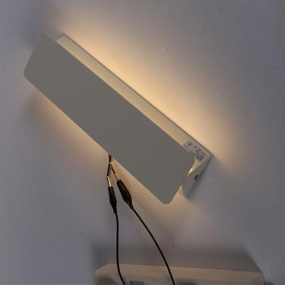 China Modern Near Up And Down Led Wall Light For Hotel Room CE ROHS SAA for sale