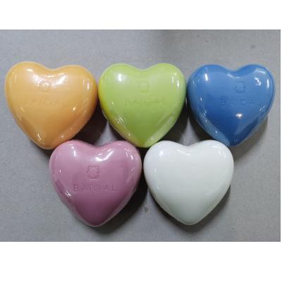 China Clean Heart Shaped Vegetable Oil Moisturizing Soap for sale