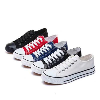 China Durable Lipira Star Factory Price Customized Low Cut Classic Brand Men Sneakers Vulcanize Shoes Fashion Sneakers Canvas Casual Shoes for sale