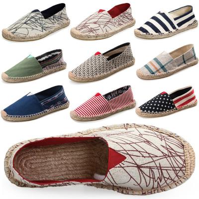 China Mens Casual Shoes Fashion Simple Slip On Pumps Woven Casual Shoes For Men Loafers Light Weight Canvas Shoes Fashion Boat Shoes for sale