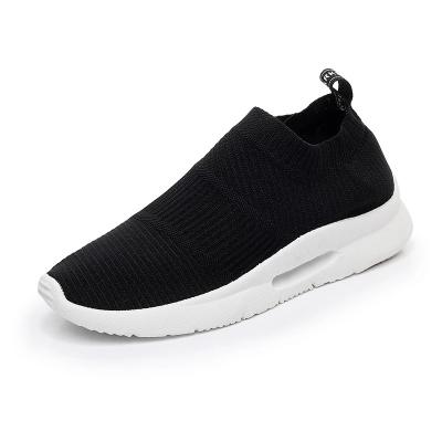 China New 2023 summer new style running shoes mesh fabric sports round hot sale outdoor black upper shoes for men/women for sale