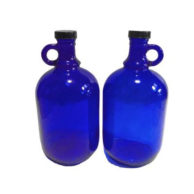 China Beverage 1liter 1000ml cobalt blue glass shaker jug ​​with poly cone cap for brewing for sale