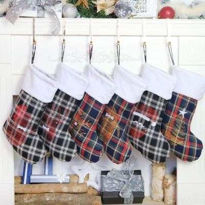 China 2021 New Design Polyester Sequin Plaid Christmas Original Stocking Fireplace Hanging Decoration for sale