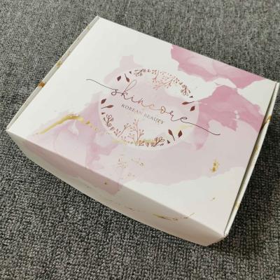 China Hot Sale Custom Paper Packaging Paper Boxes Recycled Materials Logo Color Art Kraft Paper Box for sale