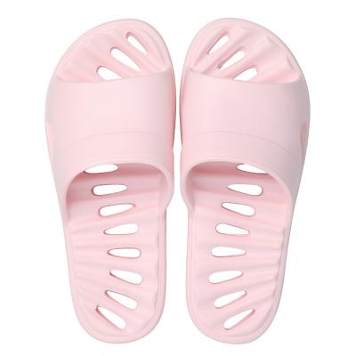 China Cushioning Disjoint Bathroom Couples Sandals Wholesale Women Non Slip And Wear-Resistant Home Slippers for sale