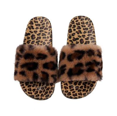 China Damping flat-bottomed women's wool sandals shoes women's woolen clothes home slippers and women's fur for sale