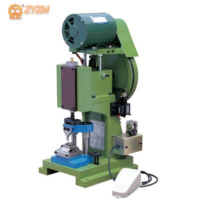 China Factory CE Semi-automatic zipper pin setting machine for open end zipper and nylon zipper making machine en venta