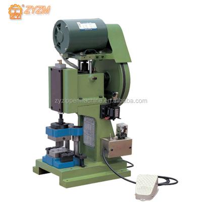 Chine Garment Shops Semi-auto Open End Zipper T Cutting Machine Punching + Cutting 2 in 1 Manual Operation Machine à vendre