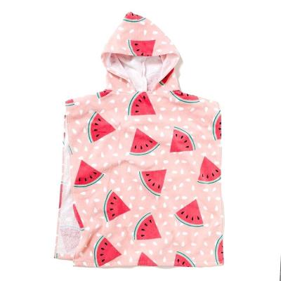 China Custom Design QUICK DRY Printed Hooded Microfiber Towel/Kids Poncho With Hood Beach Towel for sale